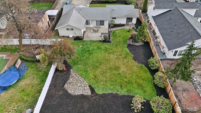 314 16th Street NW, Puyallup, WA 98371