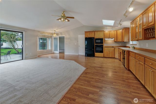 314 16th Street NW, Puyallup, WA 98371