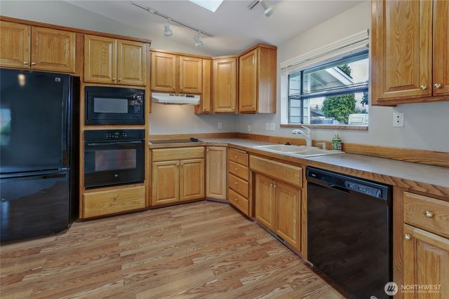 314 16th Street NW, Puyallup, WA 98371