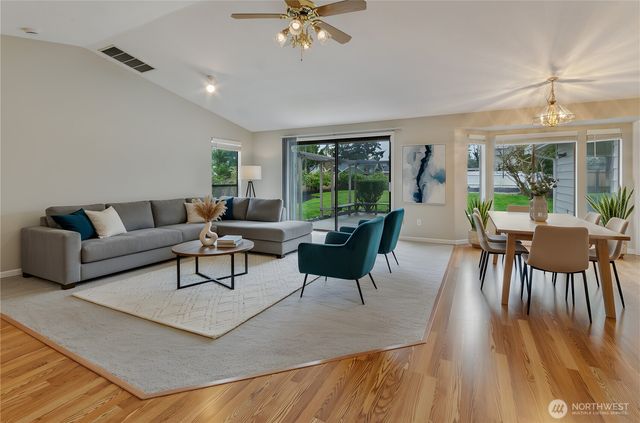 314 16th Street NW, Puyallup, WA 98371