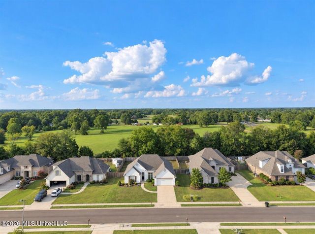 106 Sweetbriar Circle, Canton, MS 39046