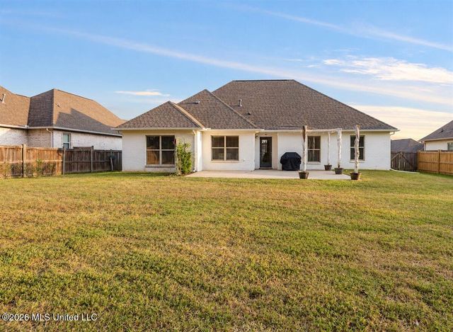 106 Sweetbriar Circle, Canton, MS 39046