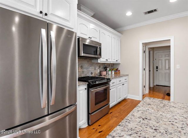 106 Sweetbriar Circle, Canton, MS 39046