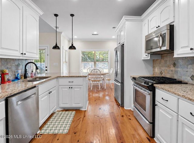 106 Sweetbriar Circle, Canton, MS 39046