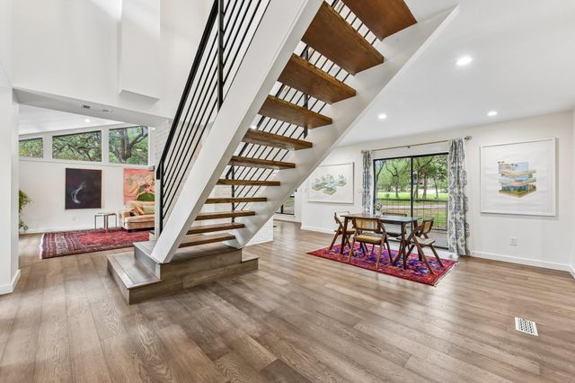 9004 Tara LN, Austin, TX 78737