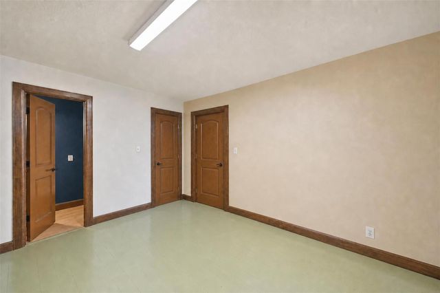 301 Cooks Lane, Franklin, TX 77856