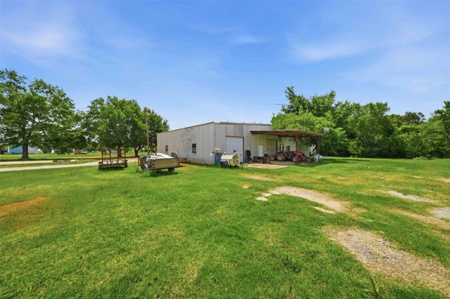 301 Cooks Lane, Franklin, TX 77856