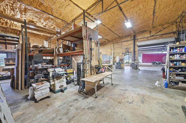 301 Cooks Lane, Franklin, TX 77856