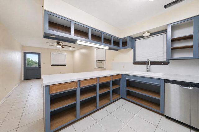 301 Cooks Lane, Franklin, TX 77856