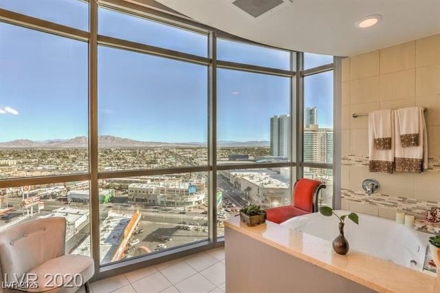 200 Sahara Avenue 1708, Las Vegas, NV 89102