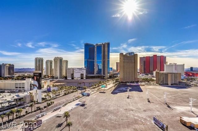 200 Sahara Avenue 1708, Las Vegas, NV 89102