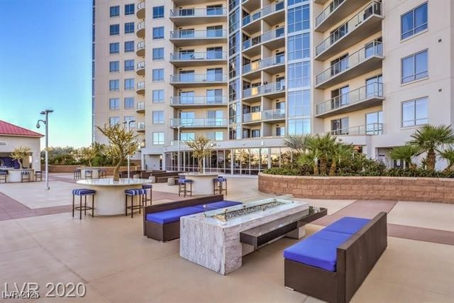 200 Sahara Avenue 1708, Las Vegas, NV 89102