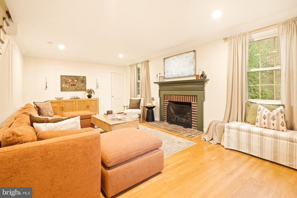 1426 W WYNNEWOOD RD, Ardmore, PA 19003 — photo 5