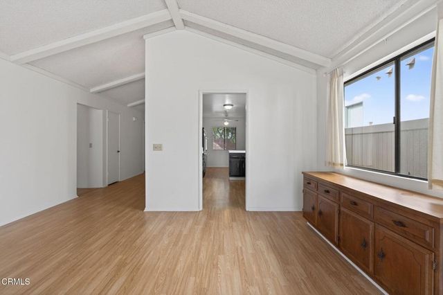 2920 Seahorse Avenue, Ventura, CA 93001