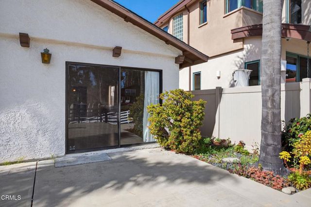 2920 Seahorse Avenue, Ventura, CA 93001