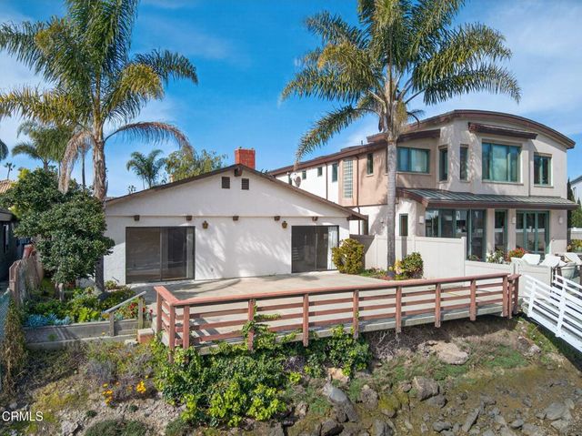 2920 Seahorse Avenue, Ventura, CA 93001