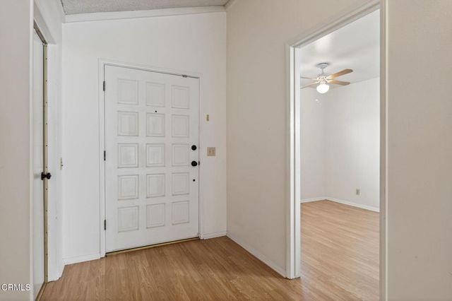 2920 Seahorse Avenue, Ventura, CA 93001