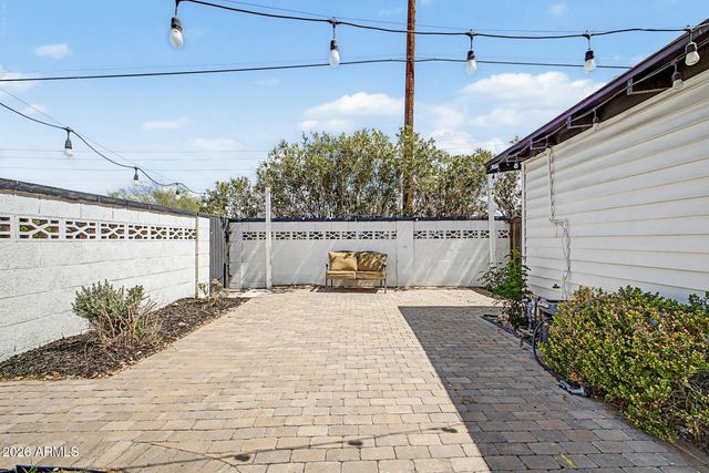1006 W 12 th Street, Tempe, AZ 85281