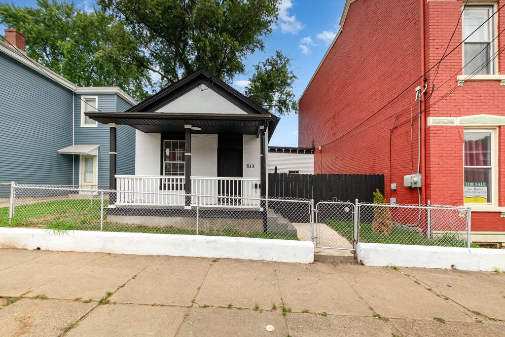 813 6th Avenue, Dayton, KY 41074
