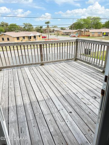 548 S Caroline Street, Daytona Beach, FL 32114