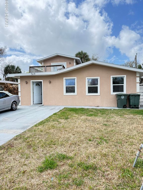 548 S Caroline Street, Daytona Beach, FL 32114