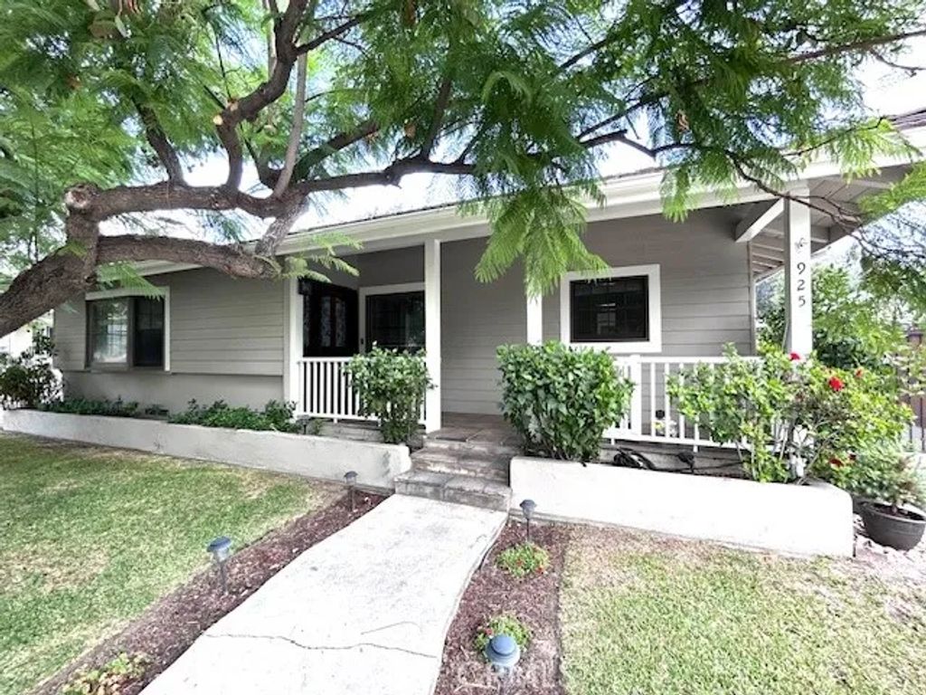 925 El Dorado Street, Monrovia, CA 91016