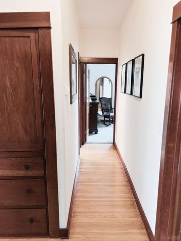 327 C Street, Lemoore, CA 93245