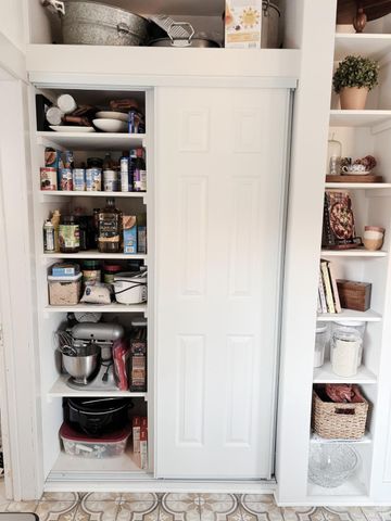 327 C Street, Lemoore, CA 93245