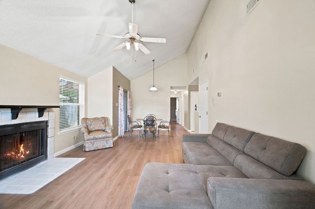 4837 Thistledown Drive, Fort Worth, TX 76137