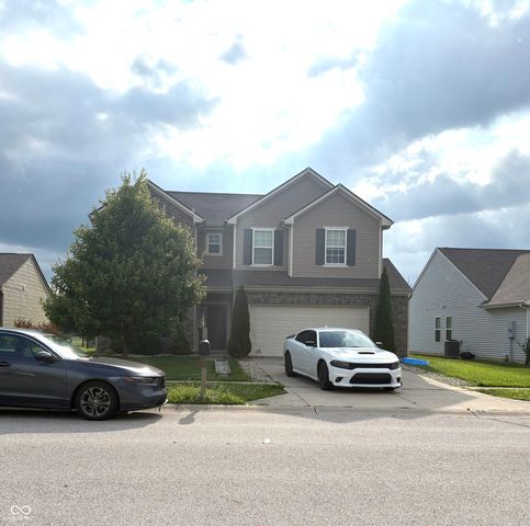 2702 Ashton Lane, Greenwood, IN 46143
