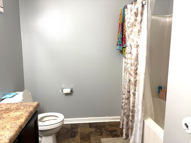 2702 Ashton Lane, Greenwood, IN 46143