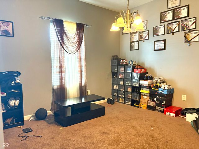 2702 Ashton Lane, Greenwood, IN 46143
