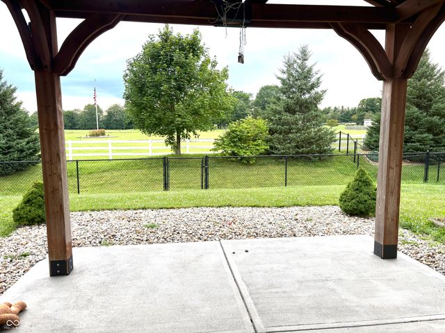 2702 Ashton Lane, Greenwood, IN 46143