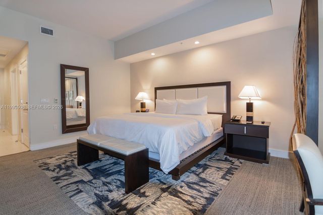 5300 NW 87th Ave 404, Doral, FL 33178