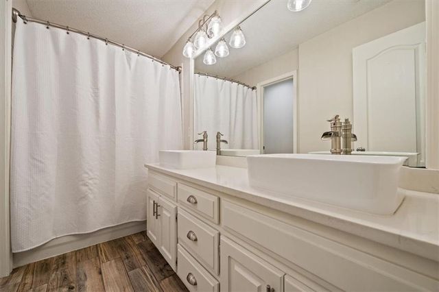 22304 W 52nd Street, Shawnee, KS 66226