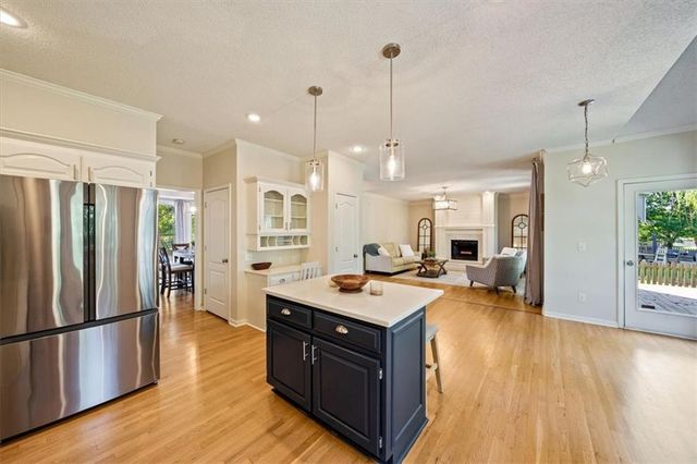 22304 W 52nd Street, Shawnee, KS 66226