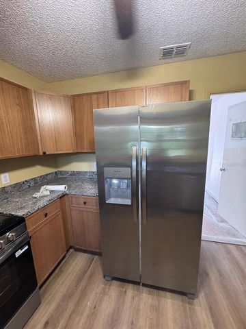 619 SILVER PASS, Ocala, FL 34472