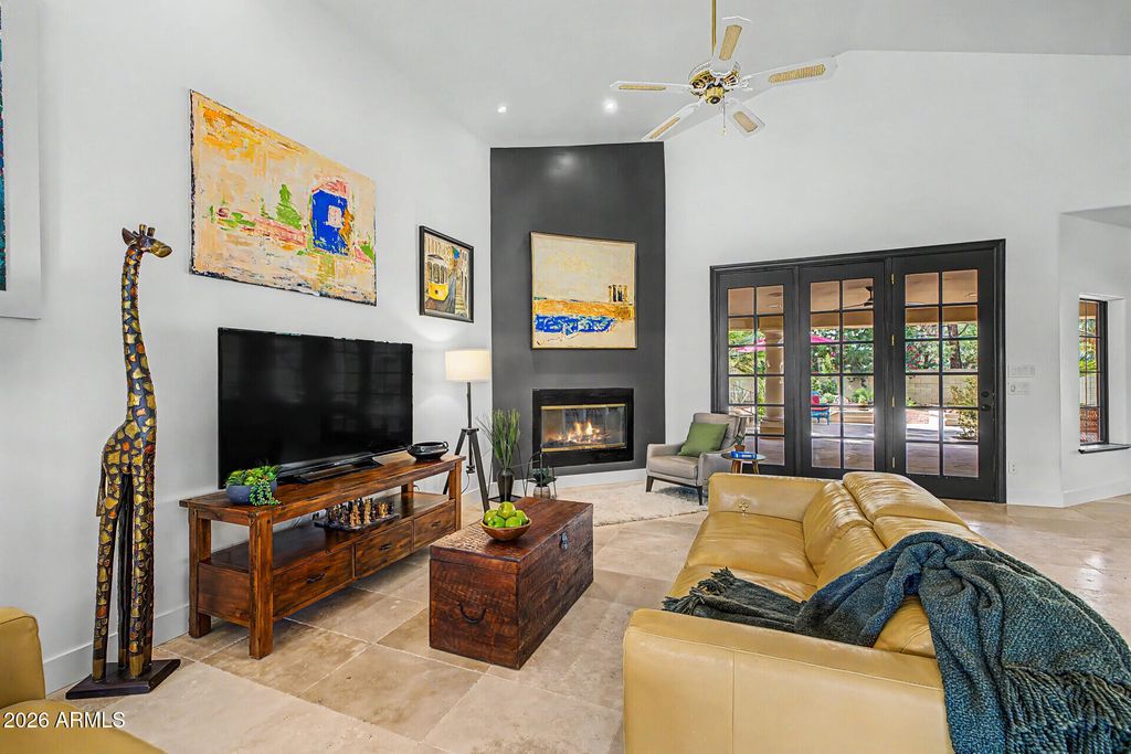 Image 14 of property listing at 3521 E CHEROKEE Street, Phoenix, AZ 85044