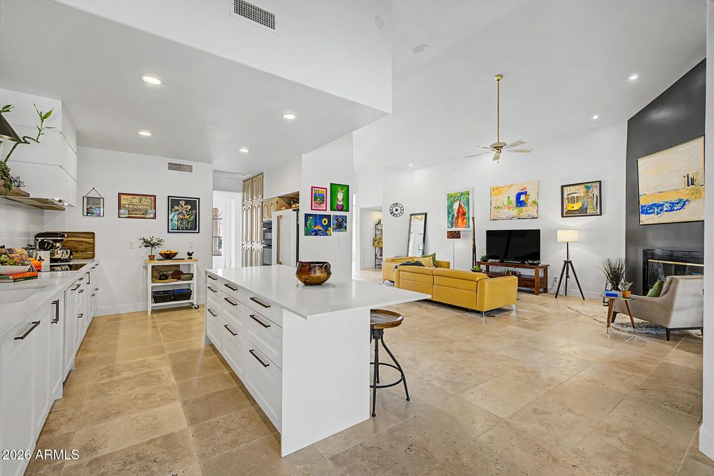 Image 19 of property listing at 3521 E CHEROKEE Street, Phoenix, AZ 85044