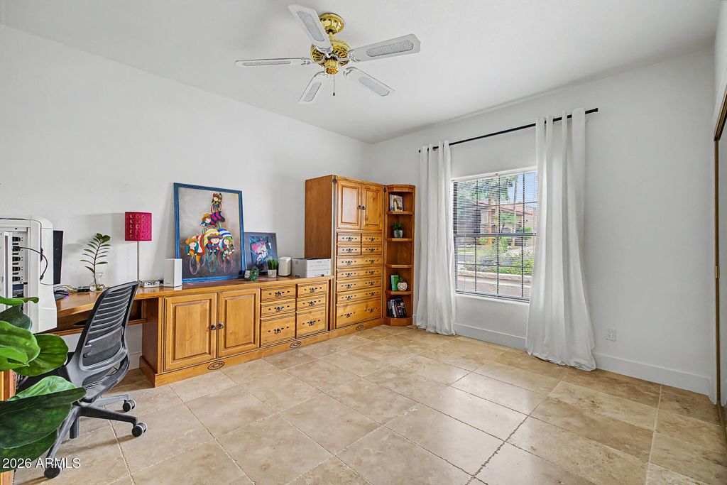 Image 29 of property listing at 3521 E CHEROKEE Street, Phoenix, AZ 85044