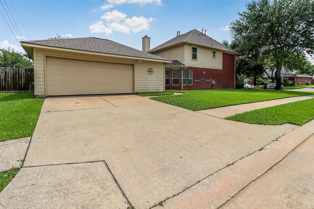 11207 Hillside Glen Trail, Houston, TX 77065