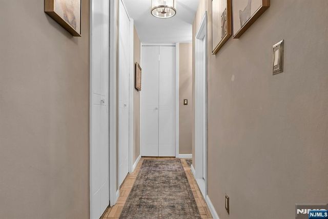 2000 Linwood Avenue 18B, Fort Lee, NJ 07024