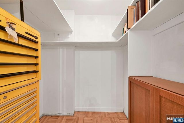 2000 Linwood Avenue 18B, Fort Lee, NJ 07024