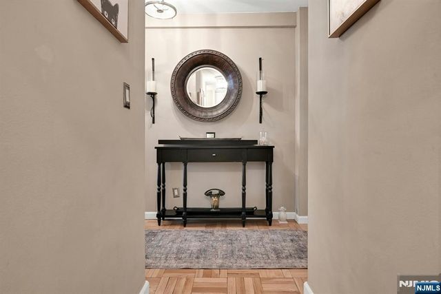 2000 Linwood Avenue 18B, Fort Lee, NJ 07024