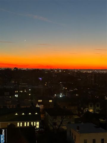 2000 Linwood Avenue 18B, Fort Lee, NJ 07024