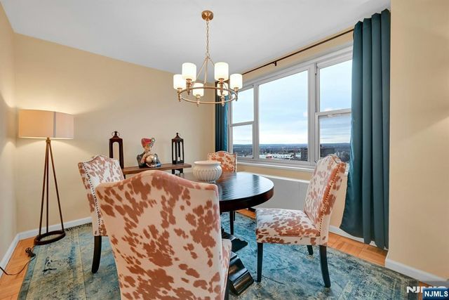 2000 Linwood Avenue 18B, Fort Lee, NJ 07024