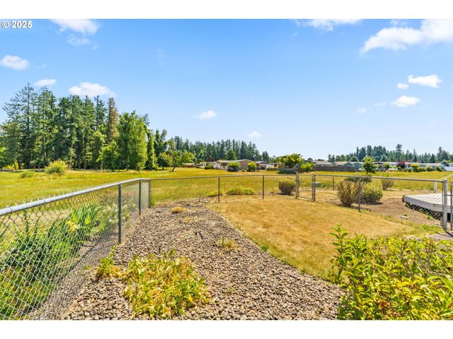 85715 HAMPSTEAD Ln, Eugene, OR 97405