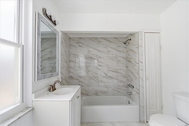 18428 Brady, Redford, MI 48240