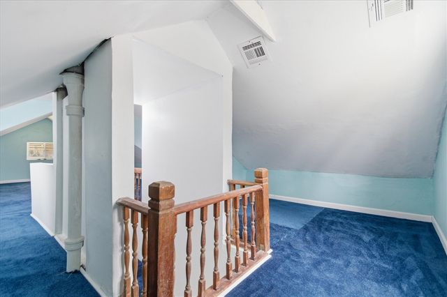 18428 Brady, Redford, MI 48240