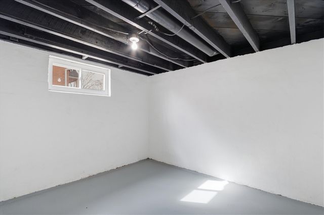 18428 Brady, Redford, MI 48240